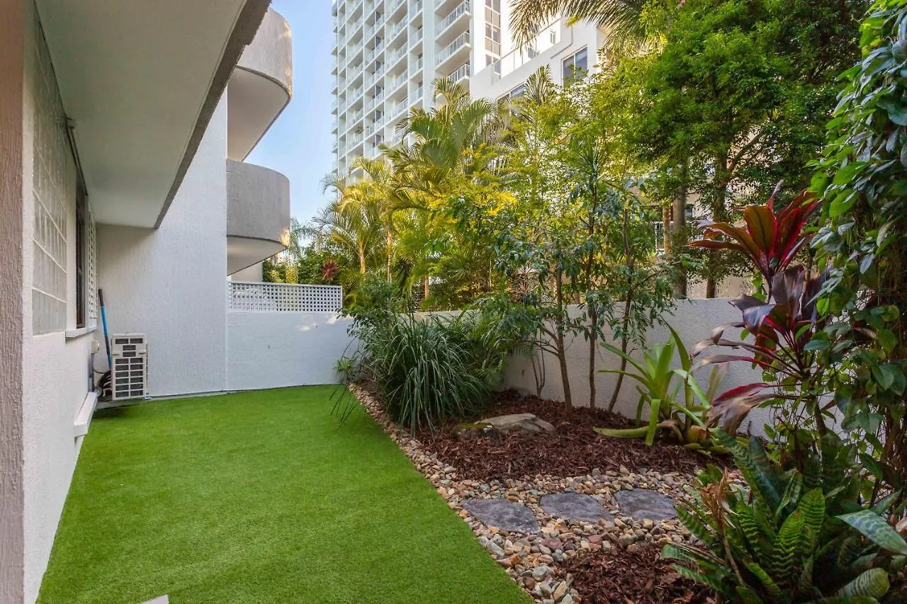 Beachfront Bliss Positioned Perfectly In Cotton Tree Maroochydore Appartement